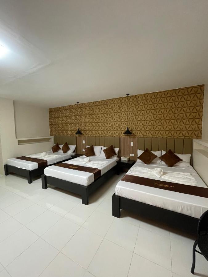 Hotel Dorotea Puerto Galera Εξωτερικό φωτογραφία